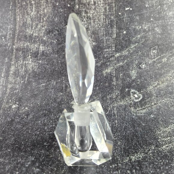Vintage Hand Cut Highly Polished Prism Clear Crystal Perfume Bottle with Stopper - Picture 6 of 16